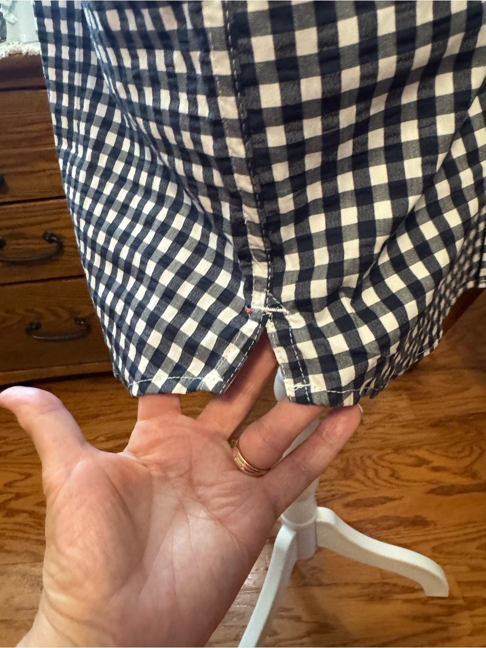 Columbia Men’s fishing navy & White Gingham Short-Sleeve Button-Down Shirt - Picture 9 of 13